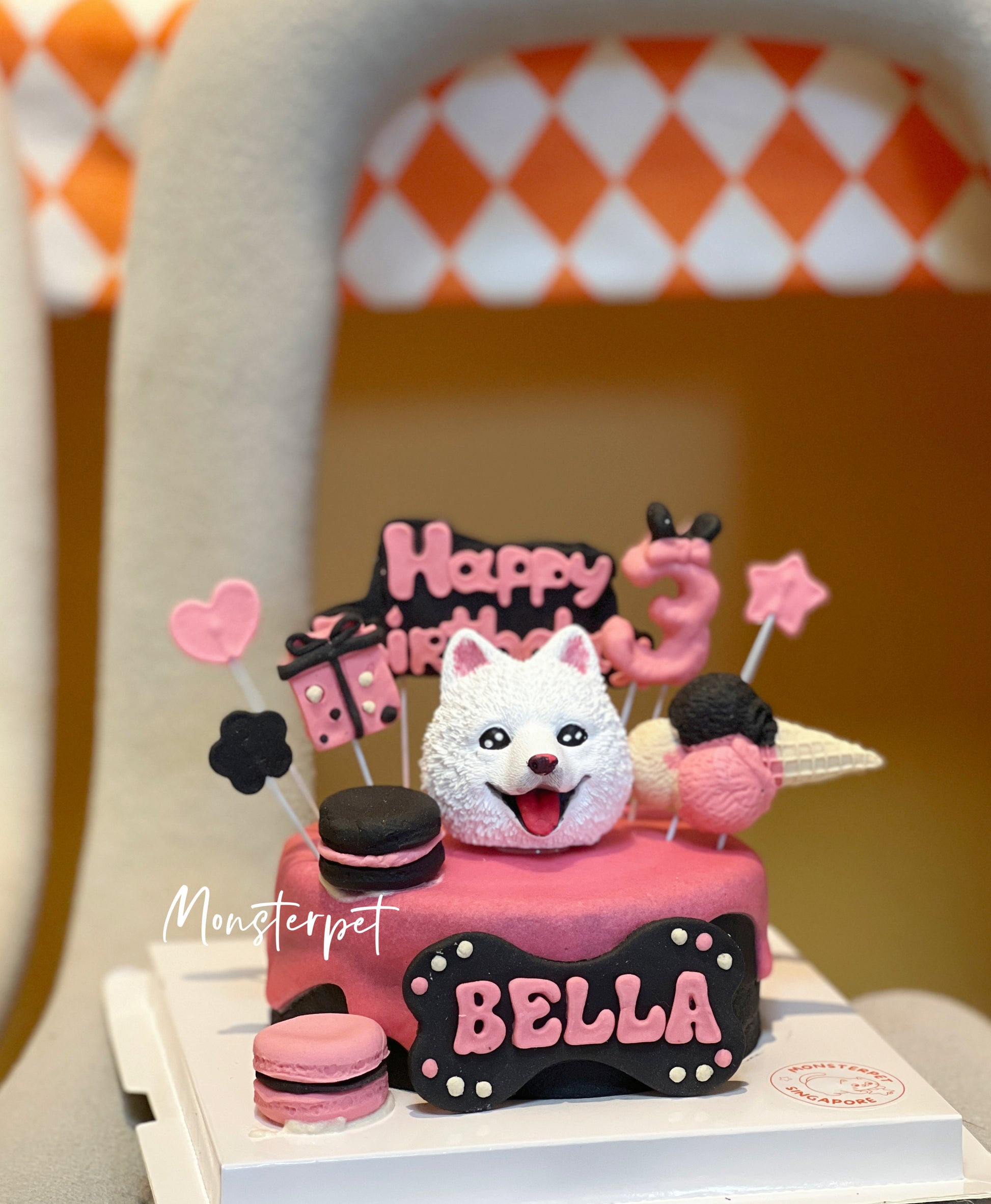 Monsterpet Crafted Pet Cake