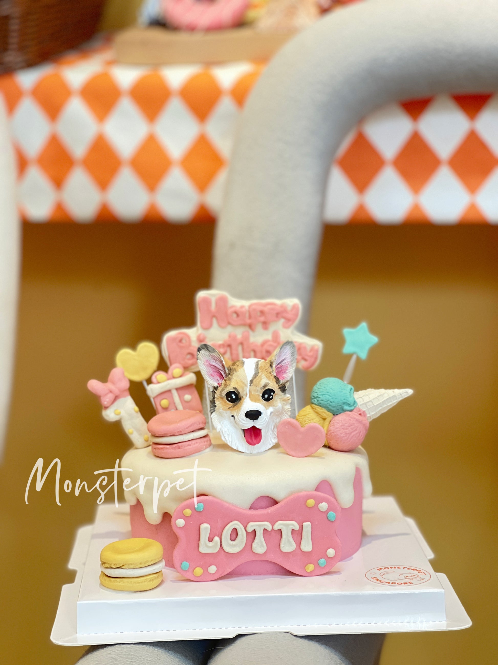 Monsterpet Crafted Pet Cake