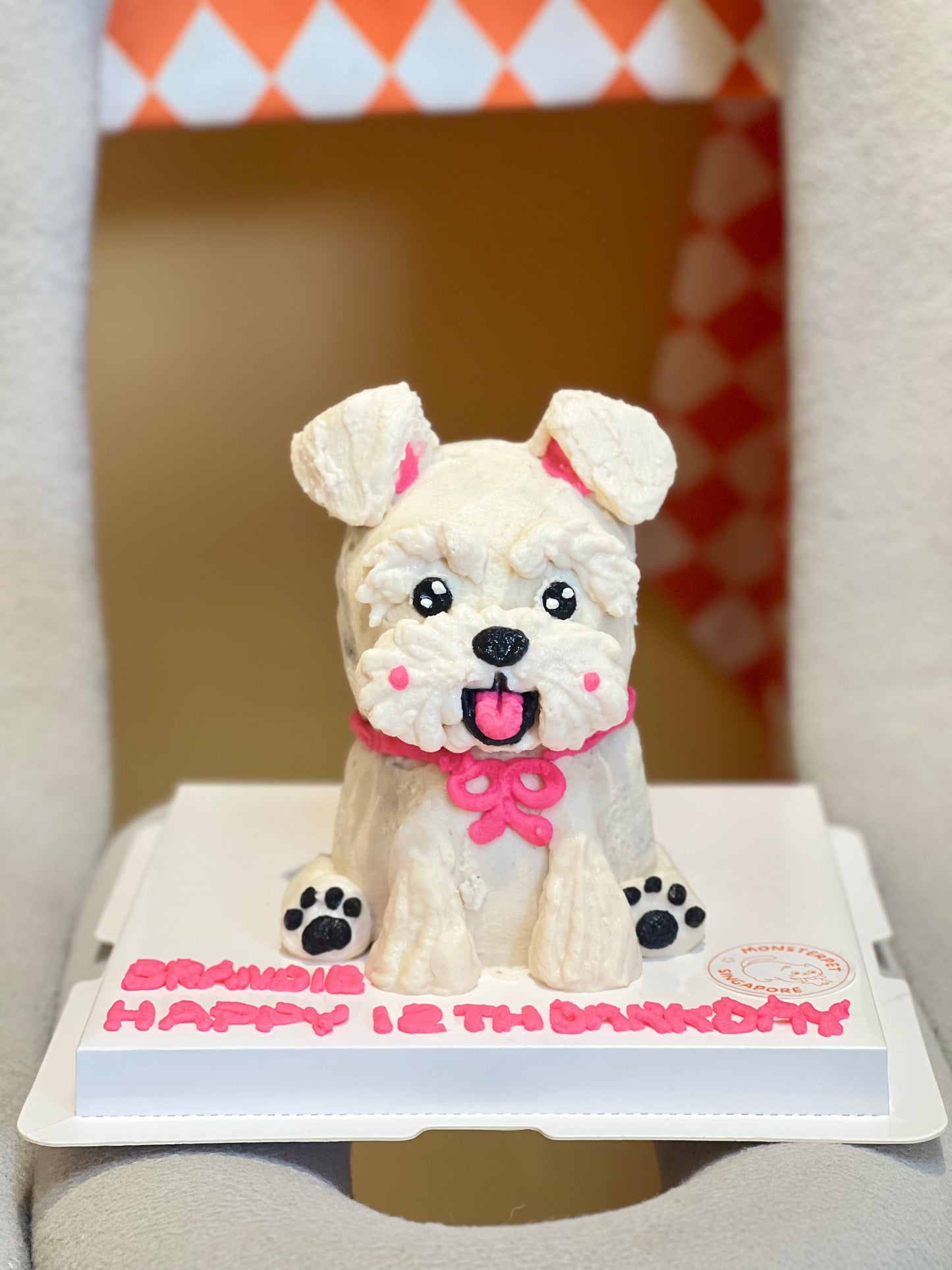 Monsterpet full body pet cake