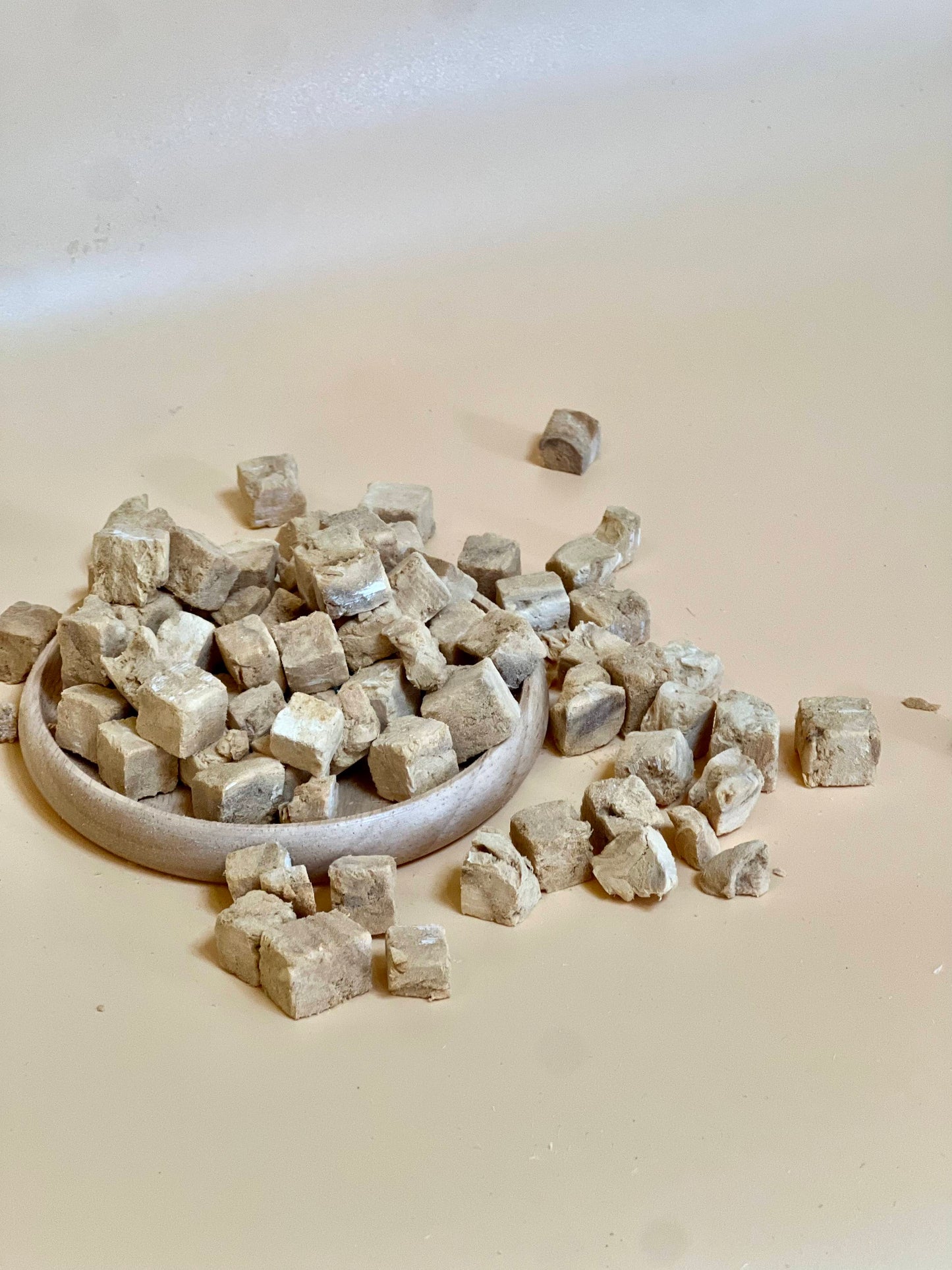 Freeze Dried Salmon Cube